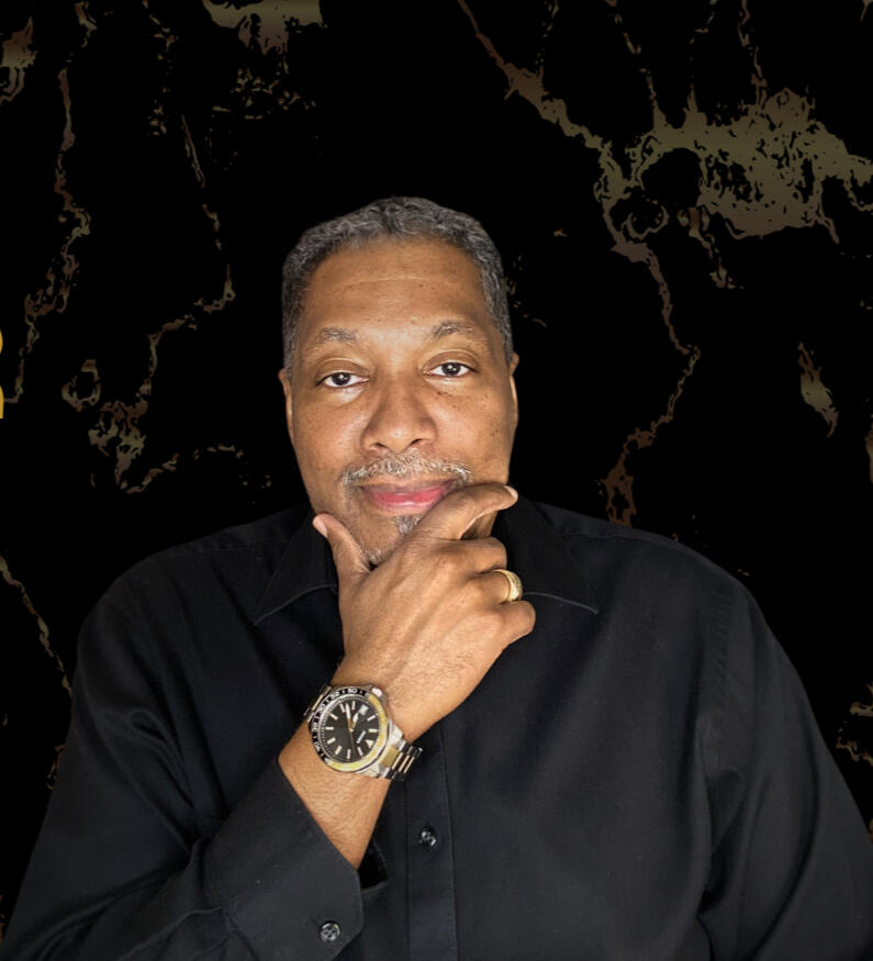 Damon “Damednydc” Cunningham – Podcaster, Interviewer & Brand Strategist | Two Mics Up